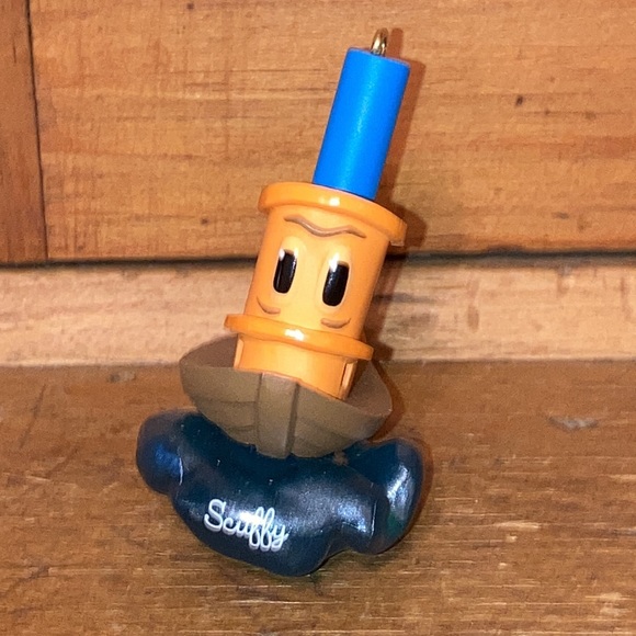 “Scuffy the Tugboat” 2000 Hallmark Ornament - Picture 2 of 10